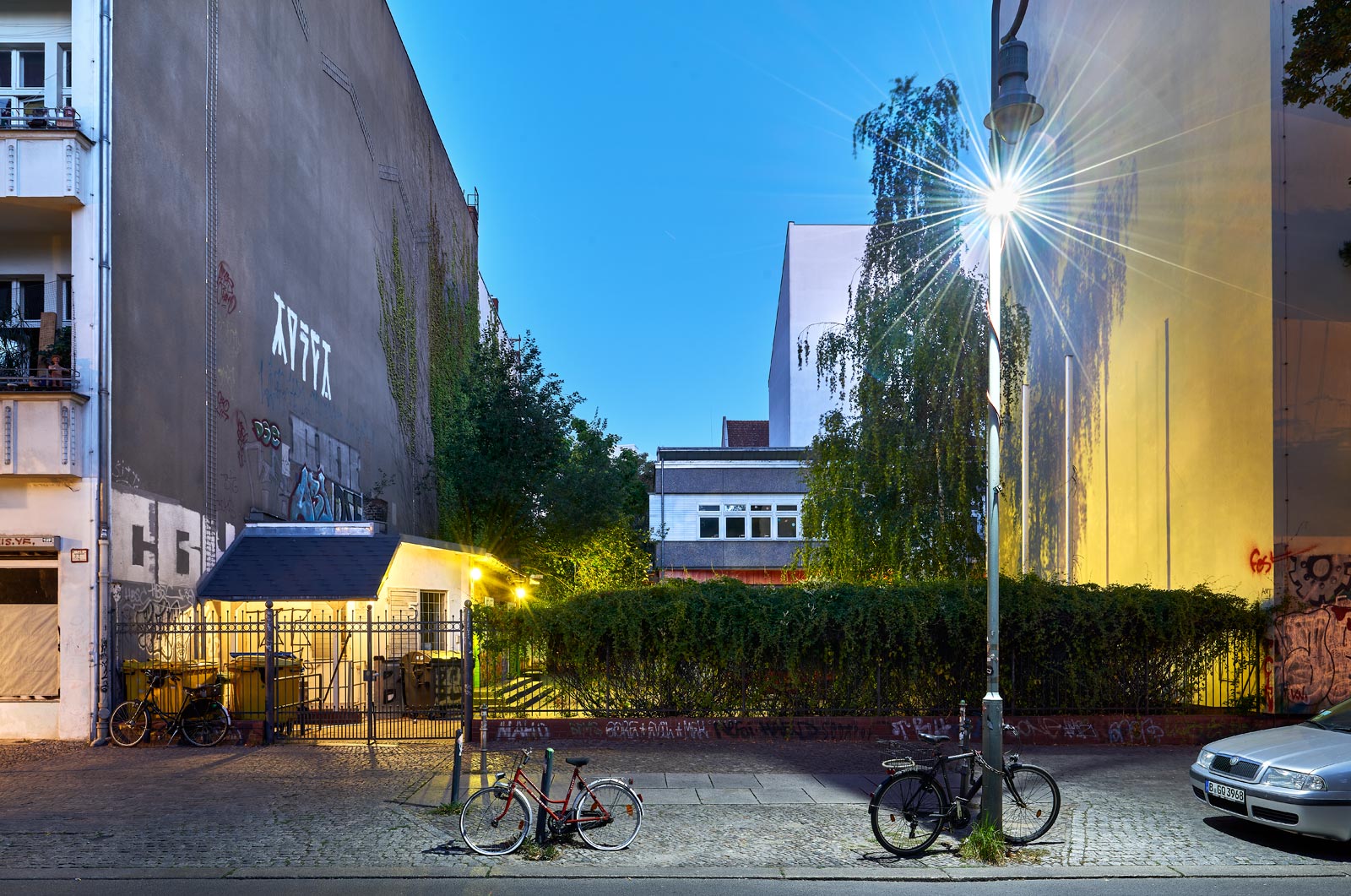 foto: manfred bogner, berlin, mind the gap