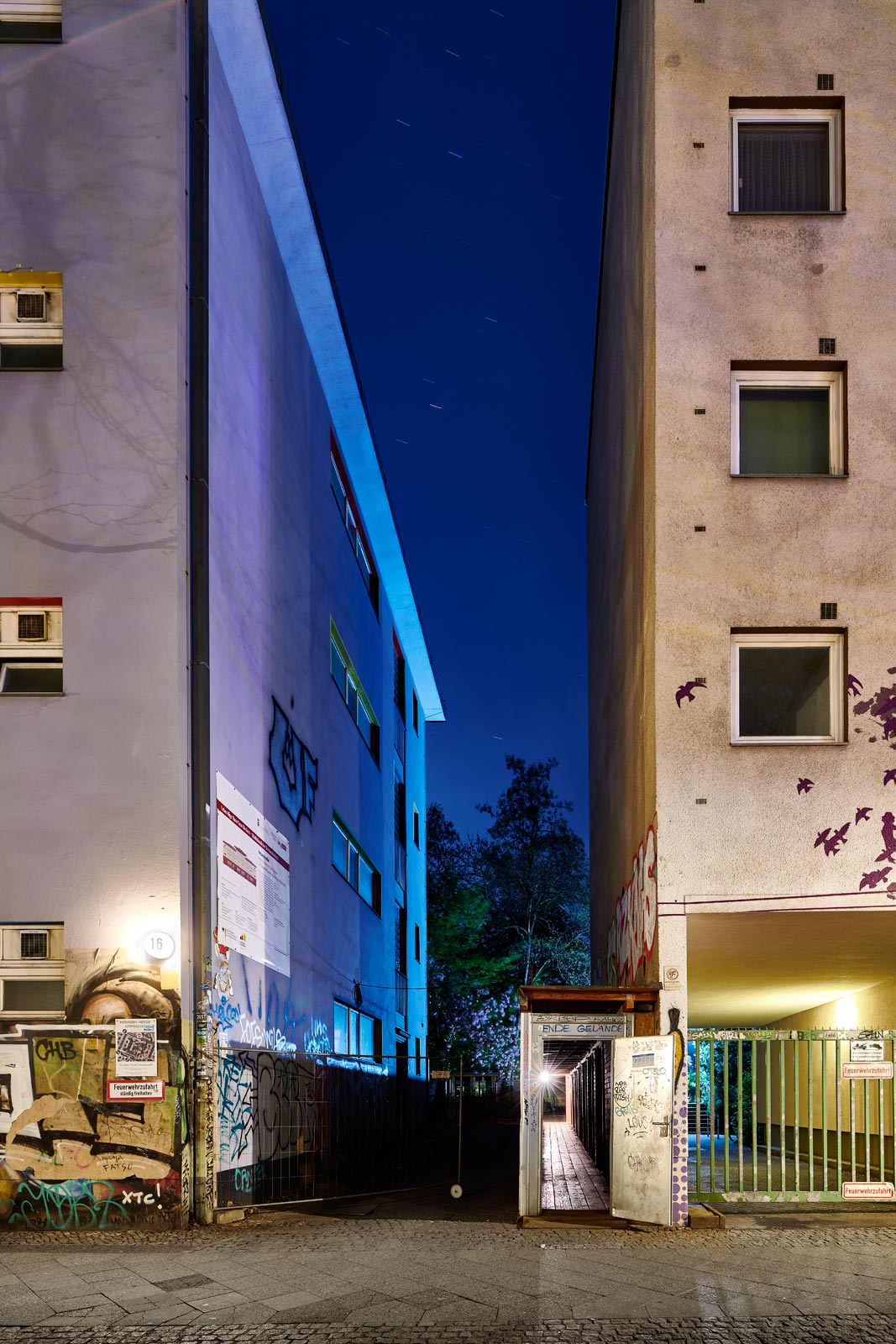 foto: manfred bogner, berlin, mind the gap